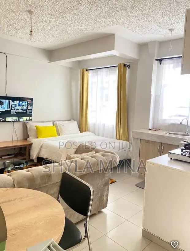 Studio cha Samani kwa Ajili ya Kupangisha kwa Muda Mfupi Nanyuki - 1