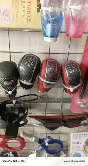 Kitufe cha Gear cha Kasi 5 chenye Muundo wa Carbon Fiber