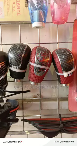 Kitufe cha Gear cha Manual cha 5-Speed na Uso wa Carbon Uliojengwa kwa Chrome