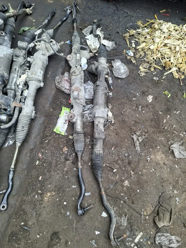 Toyota Mark X 4WD Steering Rack - 1