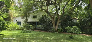 Nyumba ya Vyumba 5 vya Kulala Imejengwa na Samani kwa Uuzaji Jumba Ruins, Mtwapa