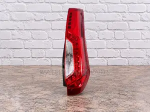 Depo Tail Lamp kwa Nissan X-Trail T31 (2011-2013)