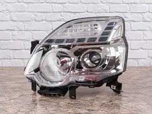 Depo Xenon Headlight for Nissan X-Trail T31 (2011-2013)