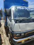 Mitsubishi Fuso Box Truck - 4