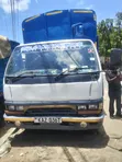Mitsubishi Fuso Box Truck - 5