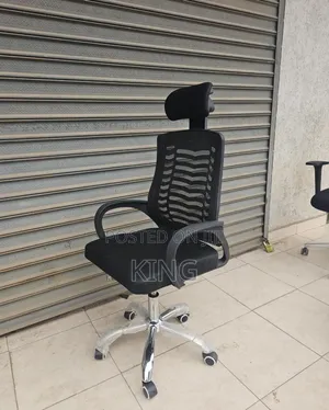 Kiti cha Ofisi cha Ergonomic chenye Headrest