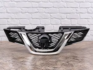 Nissan X-Trail T32 Grille (2014-2016)