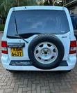 Mitsubishi Pajero IO 2002 Nyeupe - 1