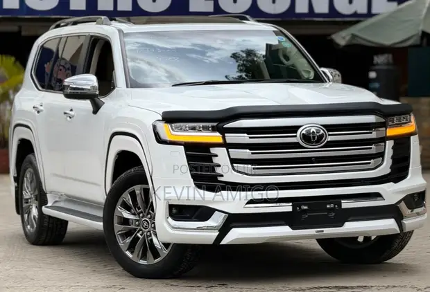 Toyota Land Cruiser ZX LC300 2023 Twin Turbo - 1