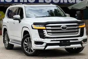 Toyota Land Cruiser ZX LC300 2023 Twin Turbo