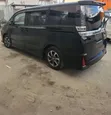 Toyota Voxy 2020 Nyeusi Matt - 4