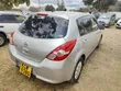 Nissan Tiida 2012 Nyeupe - 2