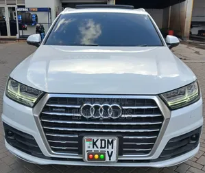 Audi Q7 3.0T Premium AWD quattro 2017