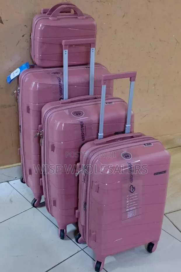 Set ya Samsonite ya Vifuko 4 vya Kifahari Visivyovunjika - 1