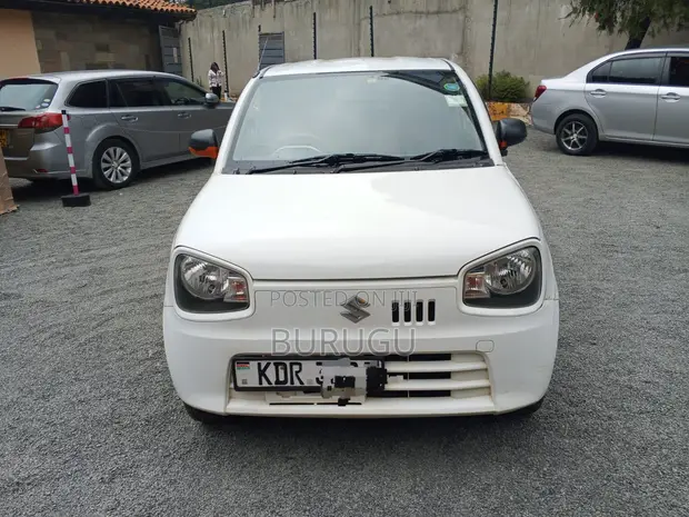 Suzuki Alto 2017 Nyeupe - 1