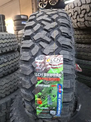 235/75R15 10PR LCH Tire