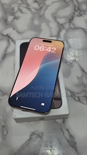 Apple iPhone 16 Pro Max 256GB Dhahabu (Open Box)