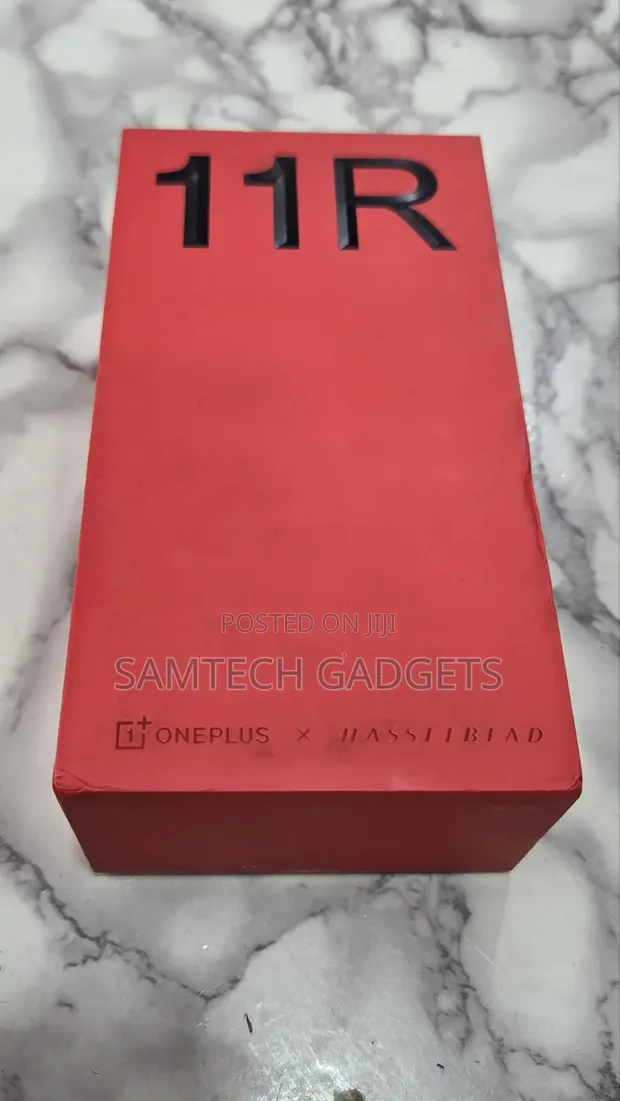 OnePlus 11R 256GB Nyeusi - 1