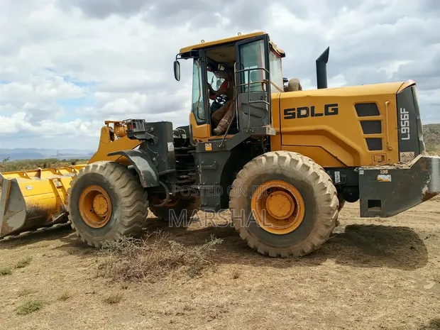 SDLG 5 Tonne Wheel Loader L956F - 1