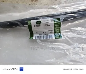 Land Rover Range Rover Sport & LR4 Rear Wiper Blade DKB5007