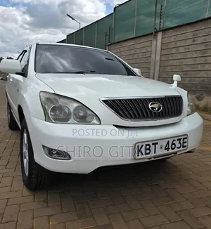 Toyota Harrier 2005 Nyeupe