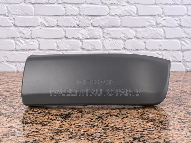 Bumper End ya Toyota Probox (Model ya Kale) Iliyotumika - 1