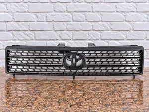 Grille ya Toyota Probox Model ya Kale