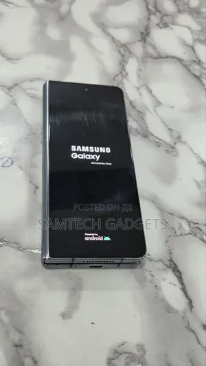 Samsung Galaxy Z Fold4 256GB Bluu (Skrini ya Ndani Haifanyi Kazi)