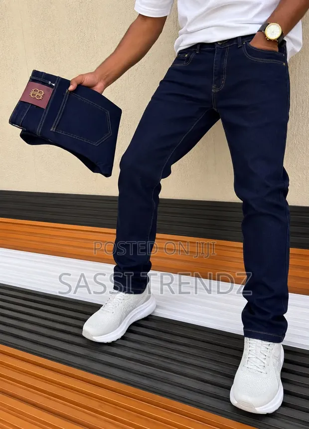Slim Fit Designer Jeans za Wanaume - 1