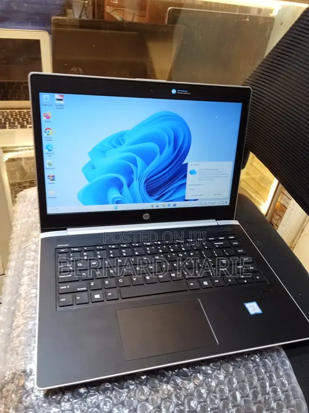 HP 430 G5 Laptop 8GB RAM, Intel Core i5, 256GB SSD - 1