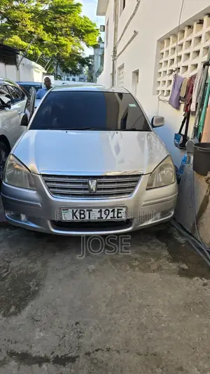 Toyota Premio 2006 Nyeupe