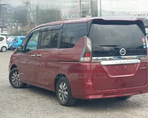 Nissan Serena e-Power Hybrid 2019 Rangi ya Burgundy