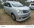Toyota Noah 2012 Silver - 2