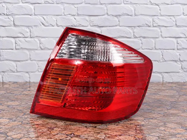 Tail Lamp for Toyota Premio 2003/2004 - 1