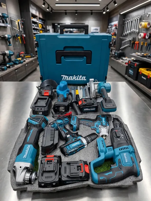 Makita Cordless Power Tool Combo Kit - 1