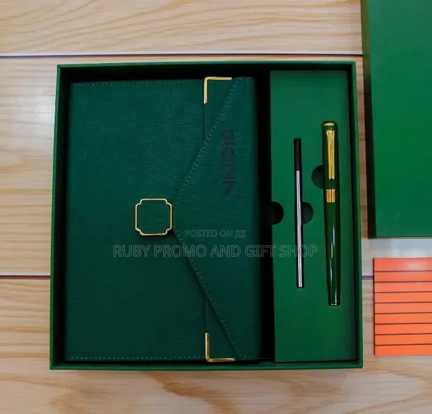 2027 A5 Diary na Seti ya Zawadi ya Kalamu - 1