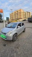 Toyota Passo 2013 Nyeupe - 2