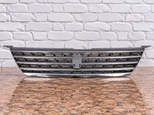 Grille ya Toyota Premio 2003/2004