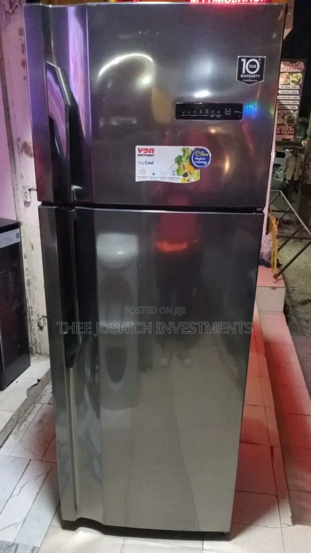 Von 360L Double Door Refrigerator Kidogo Imetumika - 1