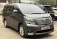 Toyota Vellfire 2010 - 2