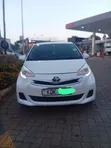 Toyota Ractis 2015 Nyeupe - 1