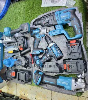 Makita Combo 6-in-1 Power Tool Set