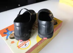 Viatu vya Shule vya Wasichana vya Crab Kids Nyeusi Saizi 38