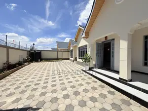Bungalow ya Vyumba 4 vya Kulala Mugutha, Ruiru Inauzwa