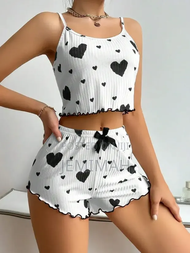 Pajamas za Wanawake za Vipande 2 na Picha ya Moyo - 1