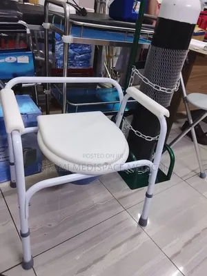 Kiti cha Commode Kipana Sana - Kina Starehe na Imara