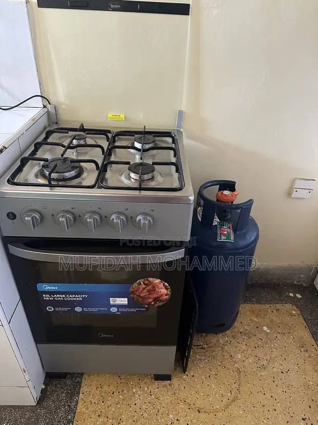 Midea Gas Cooker - 1 Year Used - 1