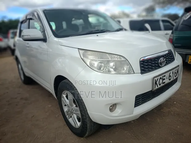 Toyota Rush 1.5 RWD 2009 White - 1