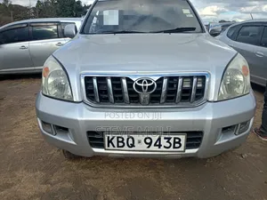 Toyota Land Cruiser Prado 3.0 D-4D 5dr 2005 Silver