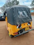 Piaggio Scooter 2019 Njano - 5